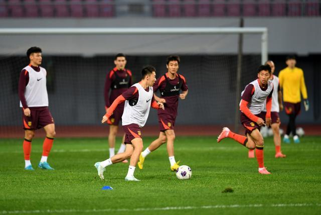 中印之战如何用好海港双星 最后一练拆解最后悬念