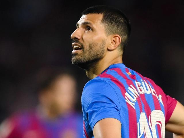 世界杯-西媒：阿圭罗情况并不乐观 有可能会就此退役